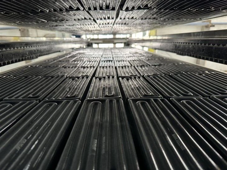 Disposable Plates And Cups Making Machine